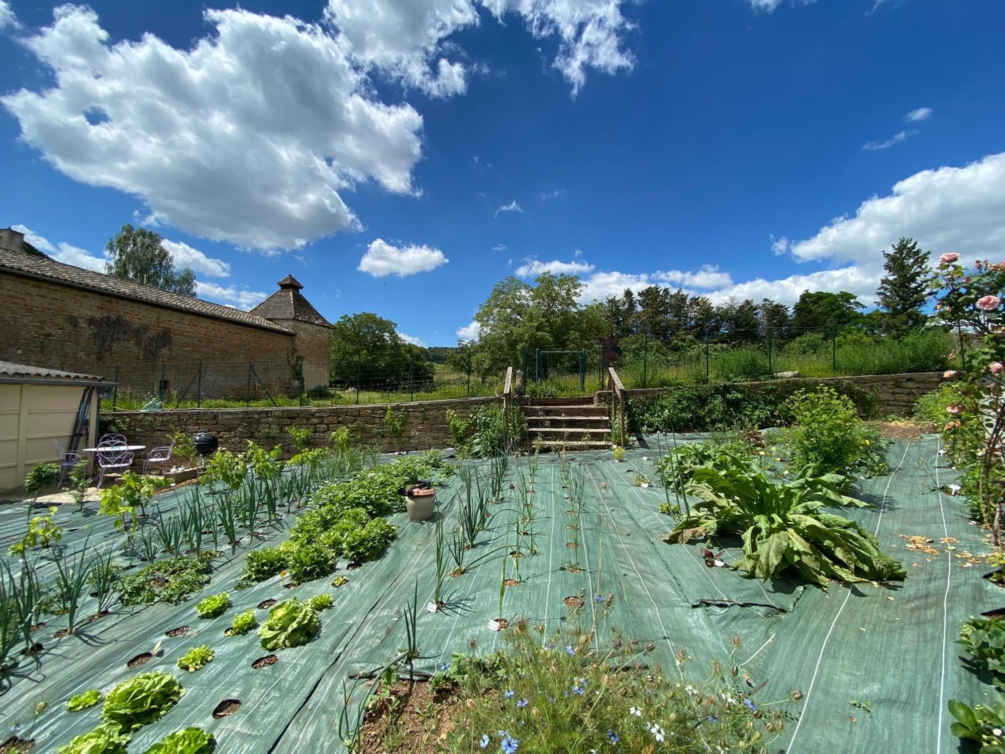 Au Lavoir Vinzelles Buitenkant foto